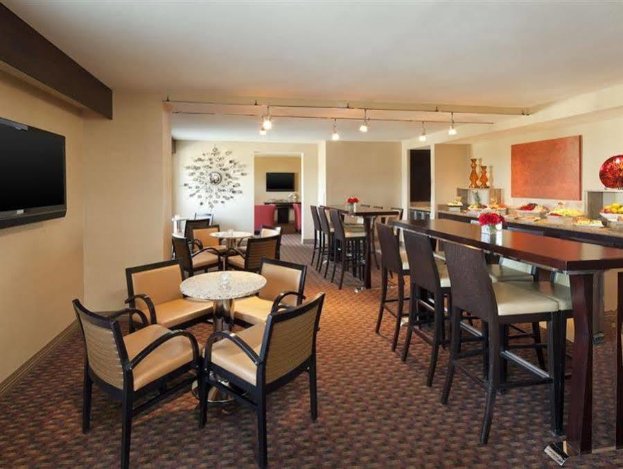 เชราตัน อัลบูคัวร์คิว อัปทาวน์ Hotel แอลบูเคอร์คี ภายนอก รูปภาพ